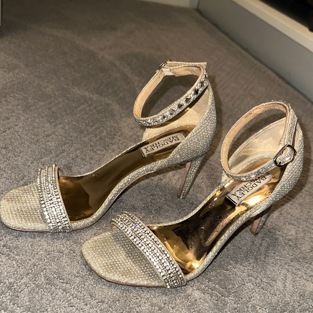 Badgley Mischka Glittering Gold Heels - Picture 5 of 6